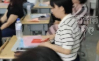 “一年班费三四千花哪儿了？”成都家长怒曝初二班级收费乱象：刚交1000又催500连个明细都没有！